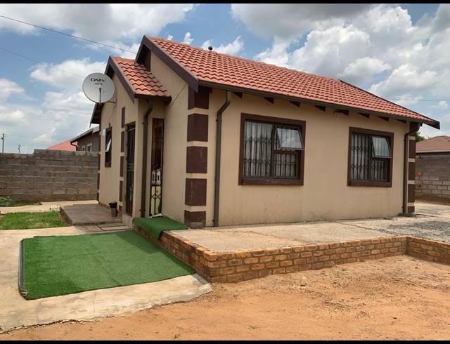 2 BEDROOM HOUSE SOLD IN BERGSIG